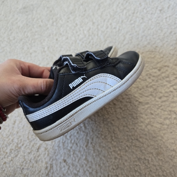 Puma Kids Size 8C Black and White Sneakers - Picture 10 of 11